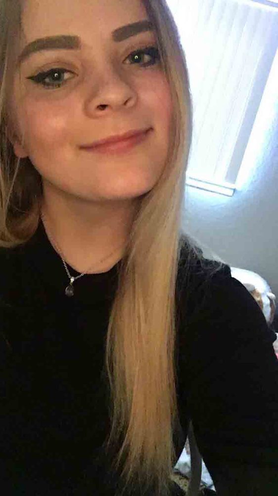 Alyssa, companion in Lansing