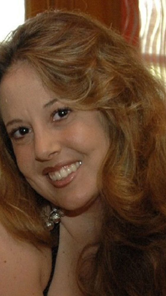 Angelina, companion in Los Angeles