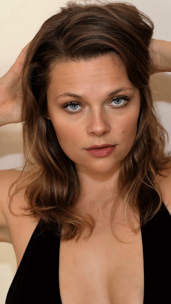 Anna, companion in Seattle