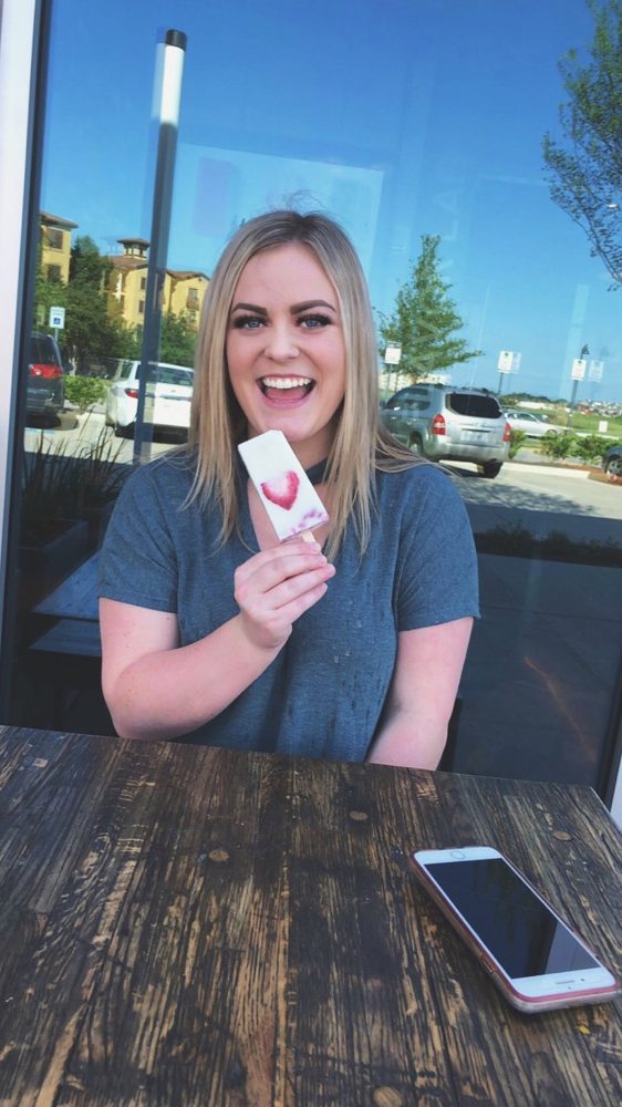 Ashley, companion in Houston