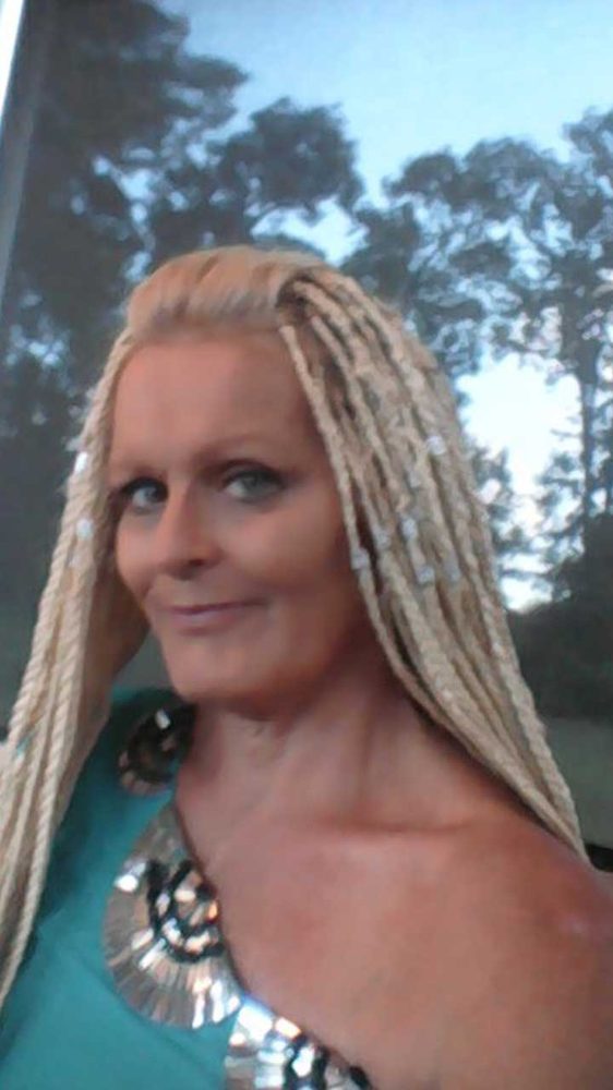 Lori, companion in Columbia