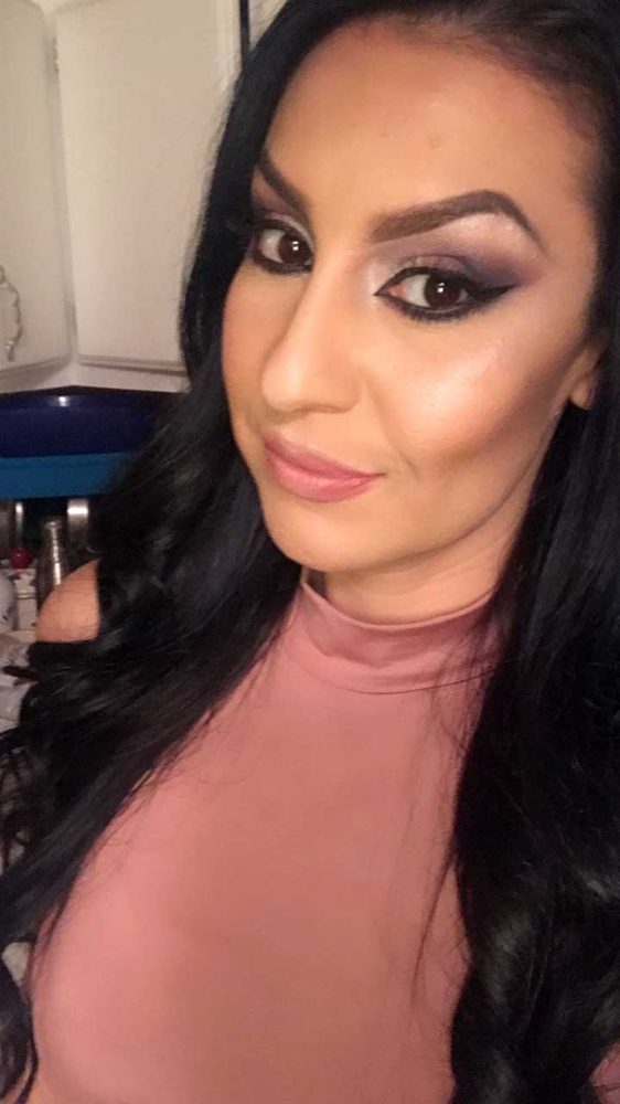 Nilvia, companion in San Diego